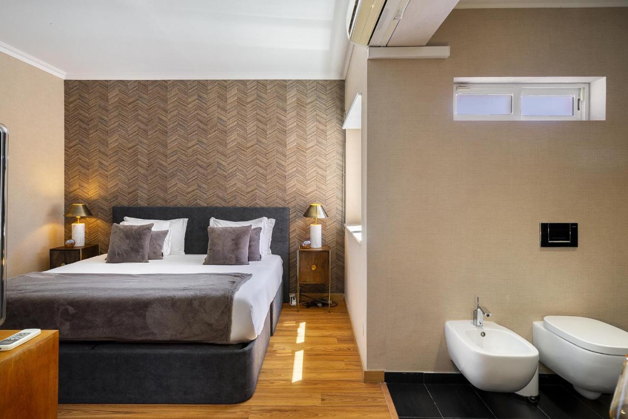 Whome Poolside Paradise, Your Dream Retreat In With S-pool, Gym And Parking