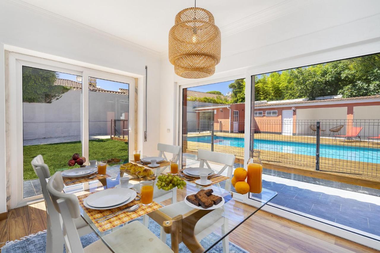 Whome Poolside Paradise, Your Dream Retreat In With S-pool, Gym And Parking Semesterbostad Cascais