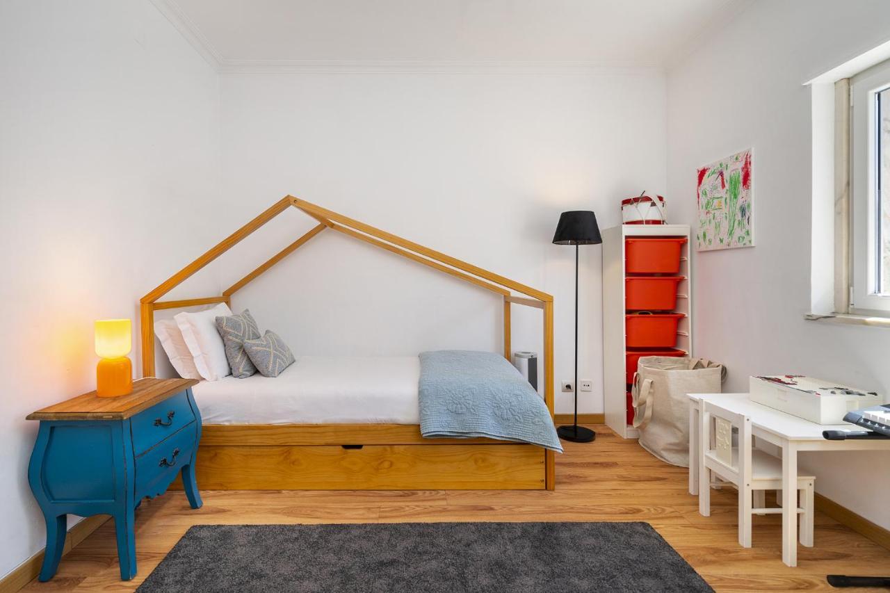 Whome Poolside Paradise, Your Dream Retreat In With S-pool, Gym And Parking